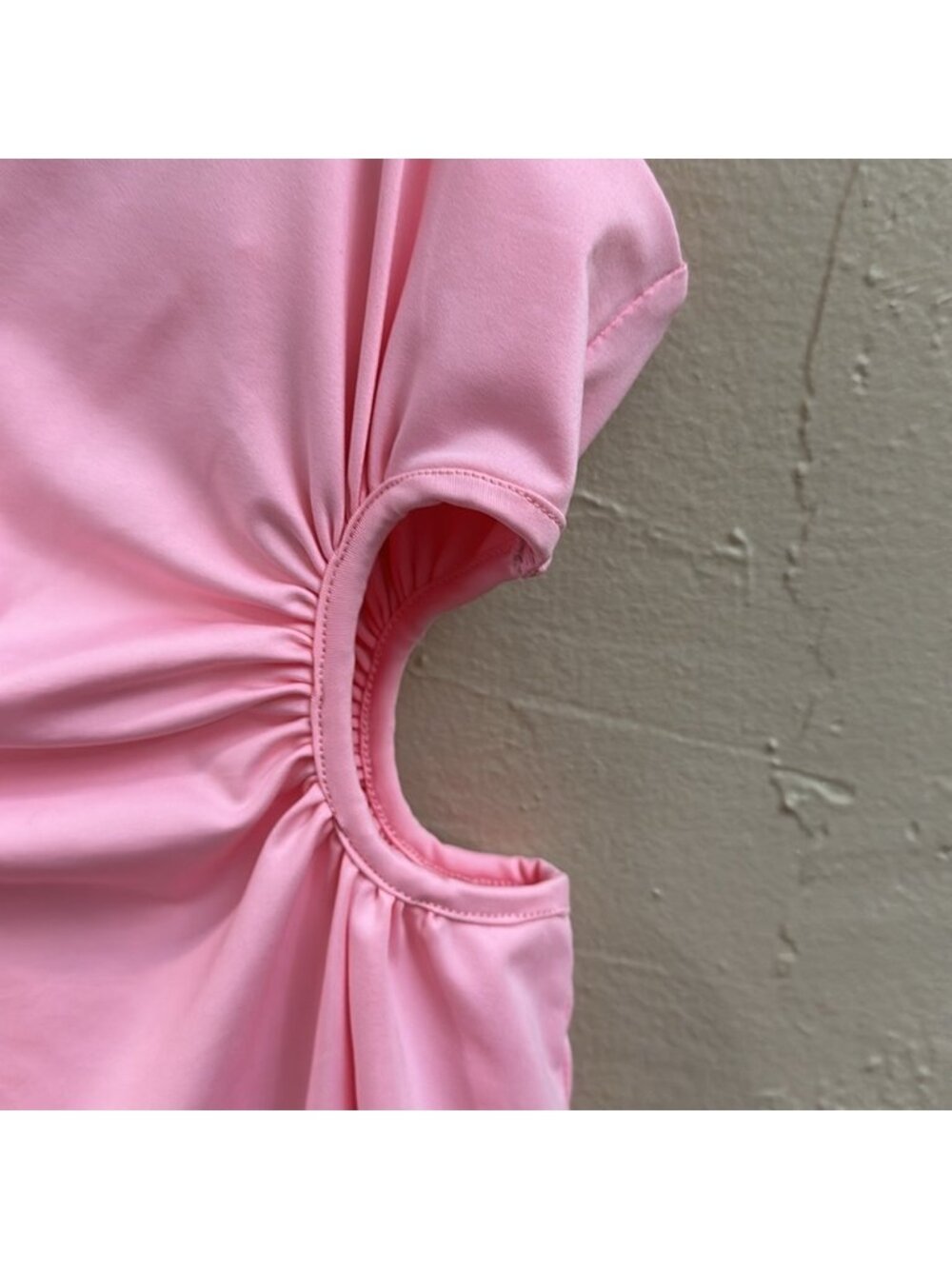 Blush pink spaghetti strap cut out mini dress size small - Picture 3 of 6